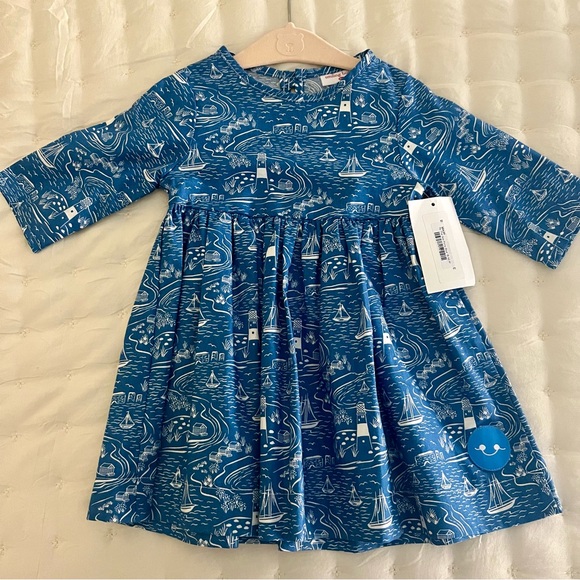 smiling button Other - NEW smiling button toddler girls dress